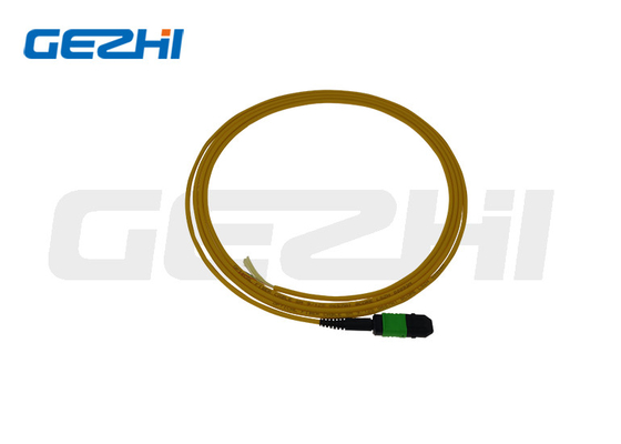 Куртка гибкого провода PVC/LSZH оптического волокна LC OM3/OM4 8/12/24F MPO/MTP для телекоммуникаций